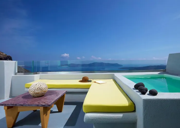 Caldera Colors Fira (Santorini)