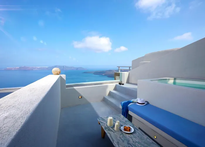 Caldera Colors Fira (Santorini)